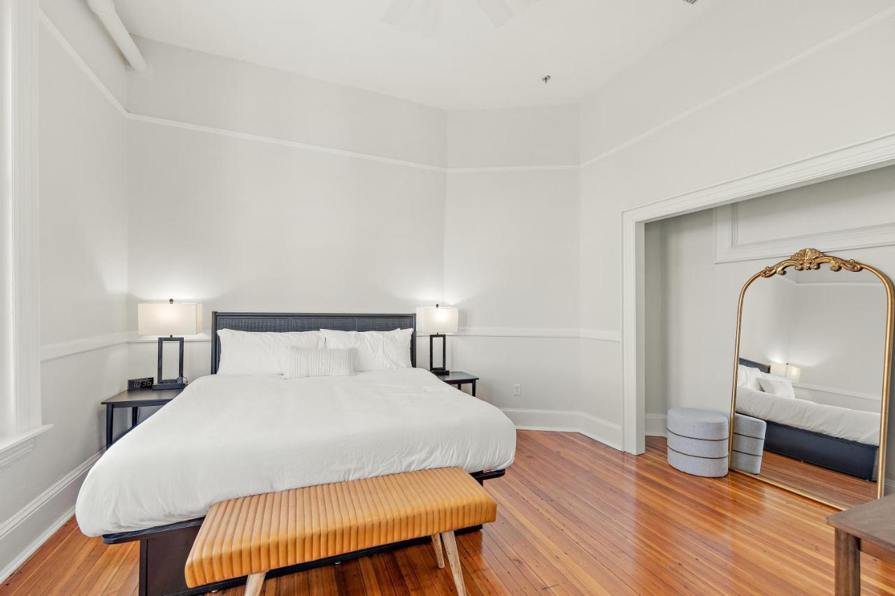 The Mckey Hotel Valdosta Bagian luar foto